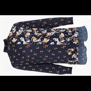 Aventine Light Pleated Shirt